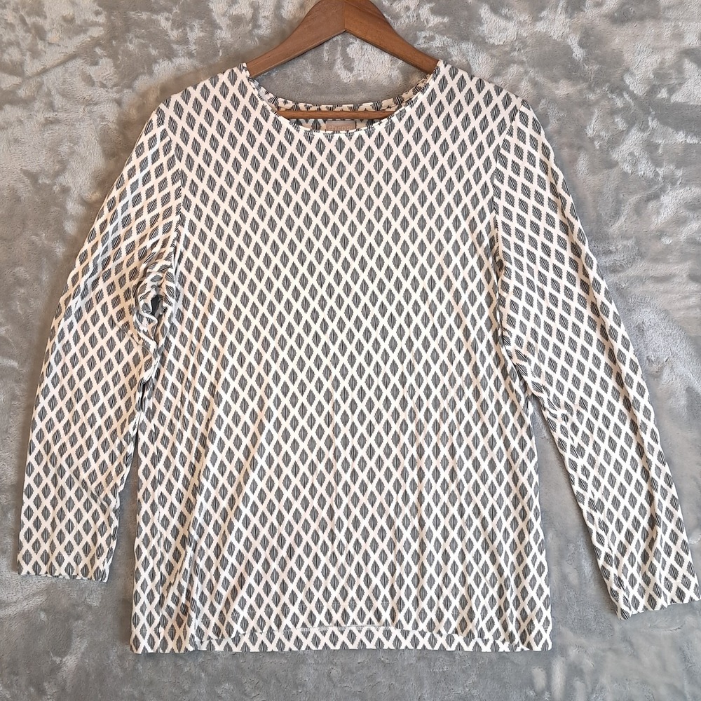 Chico's Geometric Print Essential Layer Top‎ Size 2 L Black White Long Sleeve